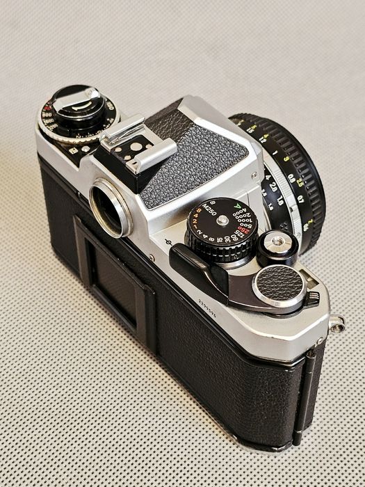 Nikon FE2 nikkor 50 1.8 E
