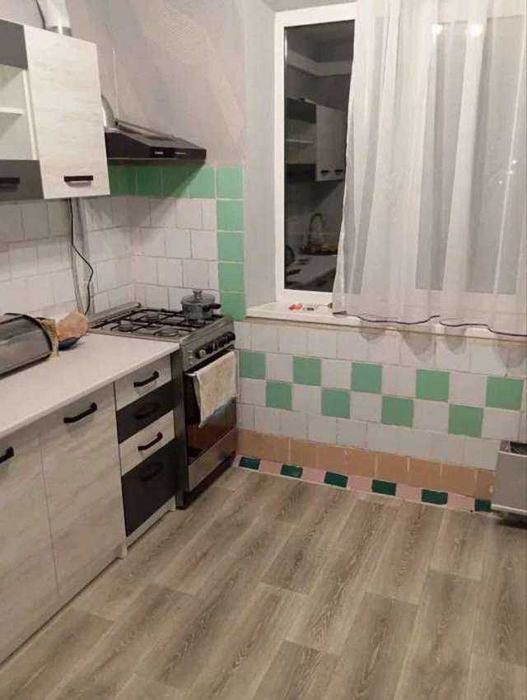 Продаж 3-кімн. Романа Шухевича пр. 8