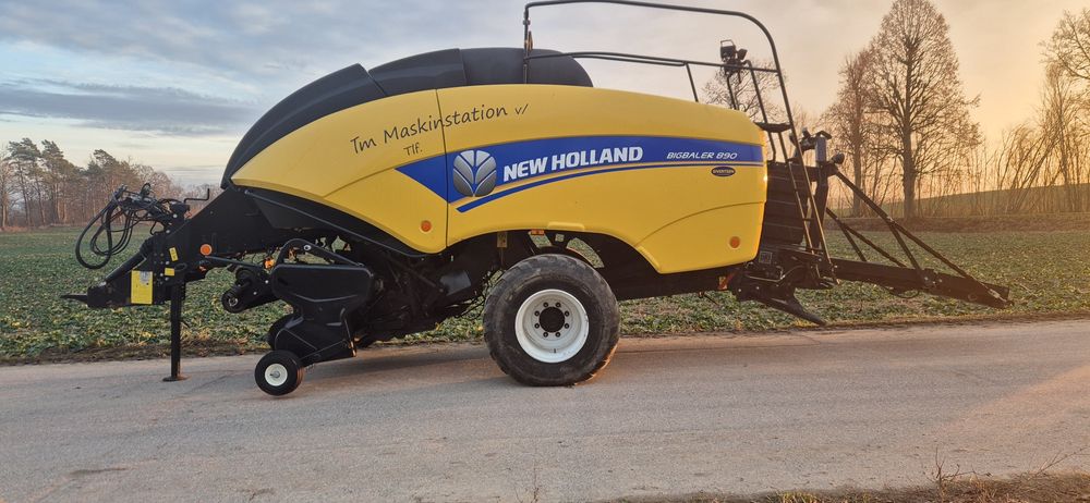 New Holland BigBaler 890 Prasa duża kostka