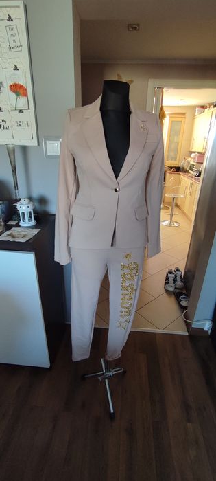 Garnitur damski  beżowy Tatu