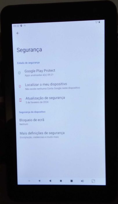 Tablet LOGICOM TAB76 (7'' - 2 GB - 16 GB - Preto)