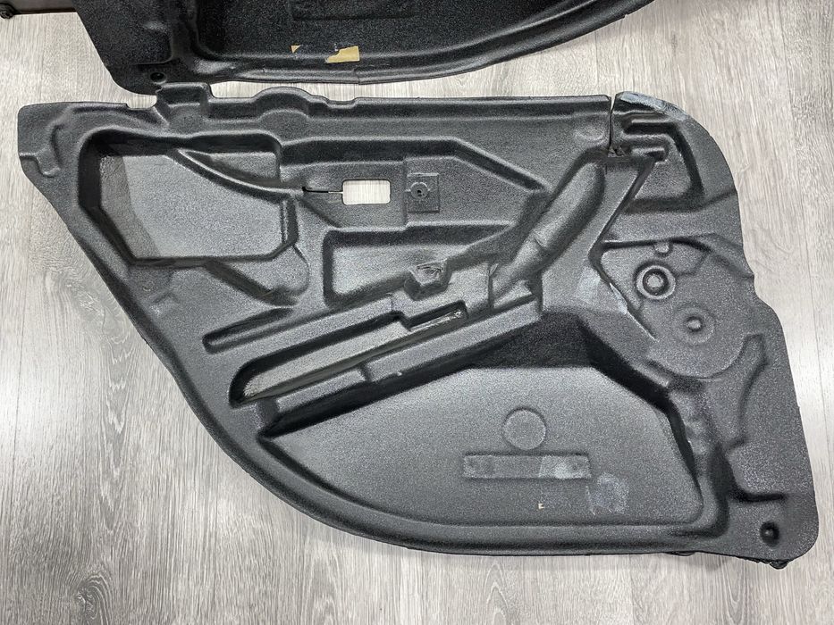 Шумка задніх дверей BMW E39 Седан Код:753