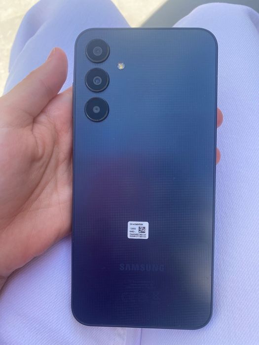 Samsung Galaxy A25 5G.