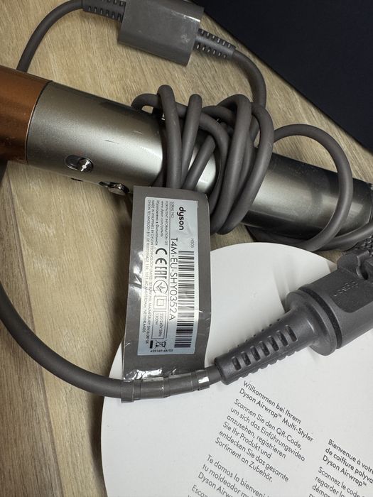 Dyson Airwrap Long ( оригінал купували в Австрії)