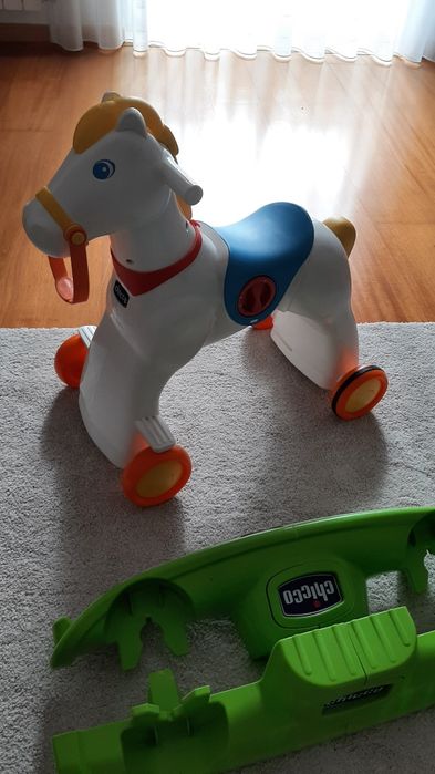 Cavalo/cavalinho chicco