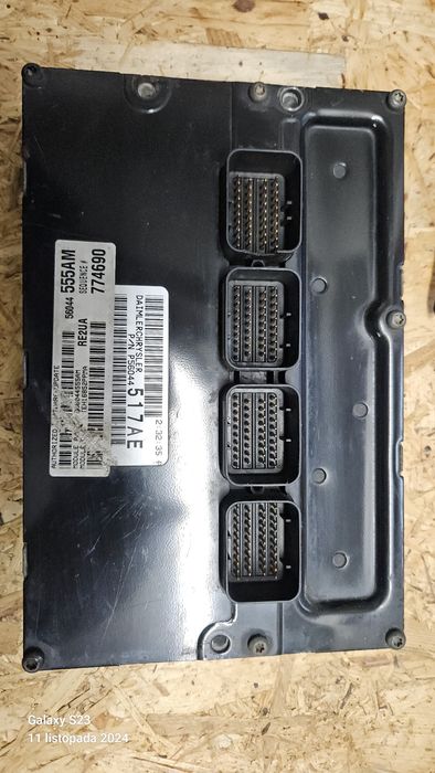 Sterownik, komputer silnika Jeep Grand Cherokee 5.7 hemi 2006. 517AE
