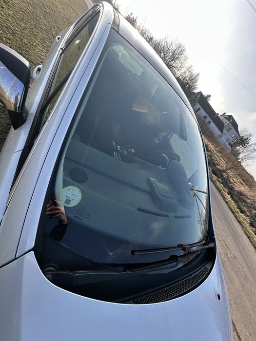 Скло Лобове Пежо 3008, 5008 Peugeot разборка розбірка запчастини
