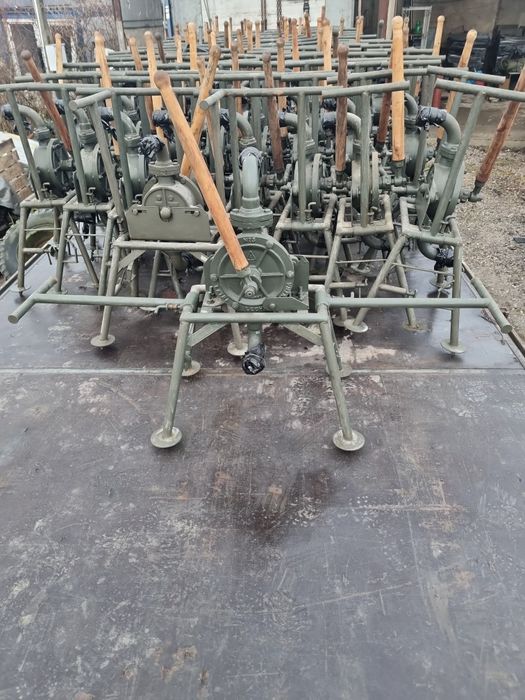 Pompa ręczna, skrzydelkowa "LECH"