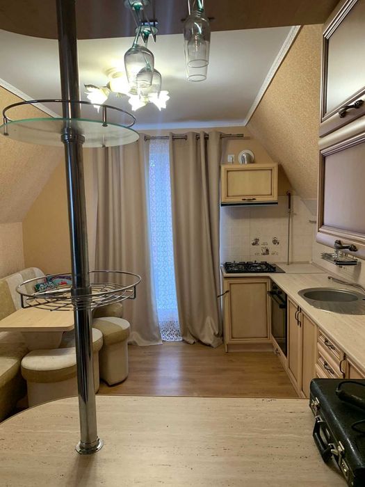 Продаж гарного 2 пов. будинку з банькою та басейном, Євідновлення, АТО