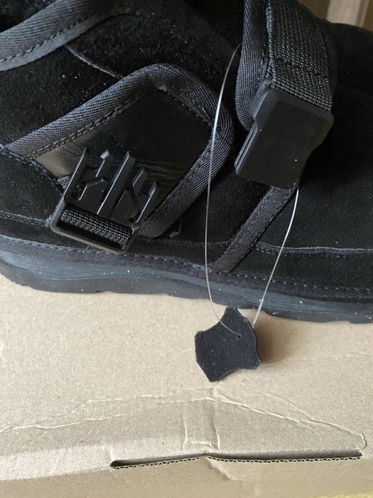 Продам угги  мужские ,размер 45 ,на стопу 29 см,не подошел размер