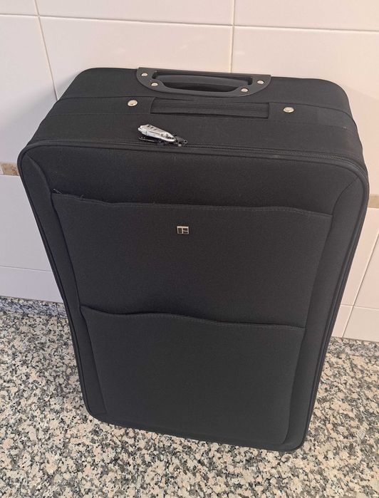 Mala de viagem como nova