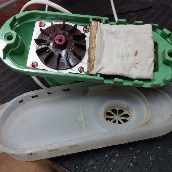 Пылесос щётка антиквариат МЗТЛ