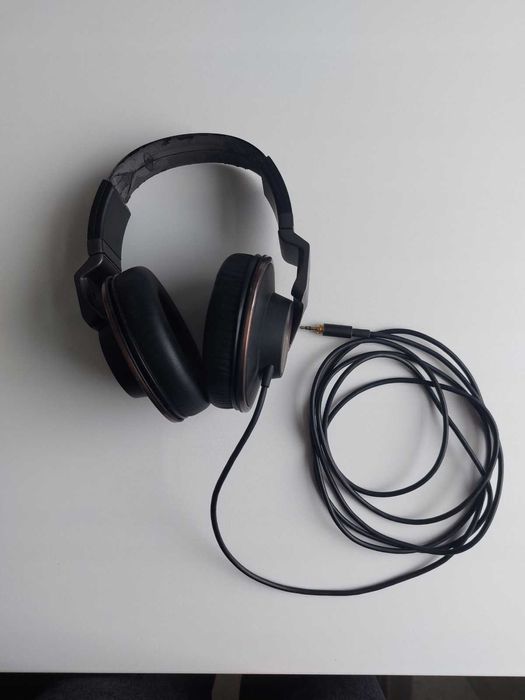 Nauszne słuchawki AKG K550 MKII