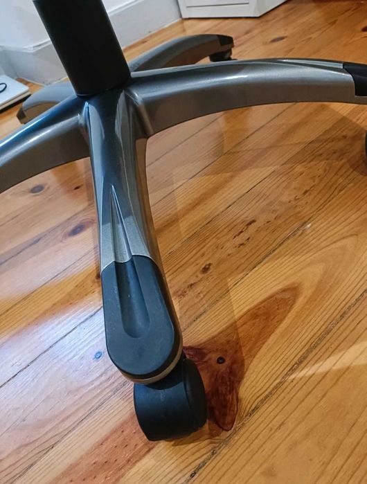 Cadeirão de Escritório