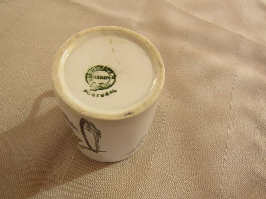 Caneca de café falante de Sacavem