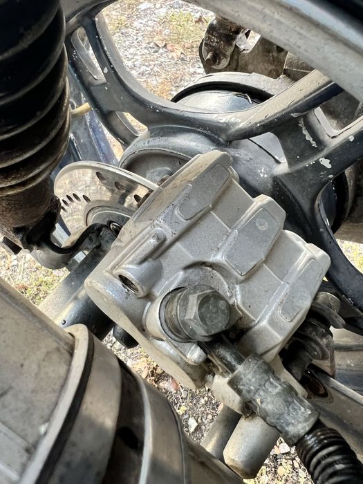 Продам скутер 200кубов