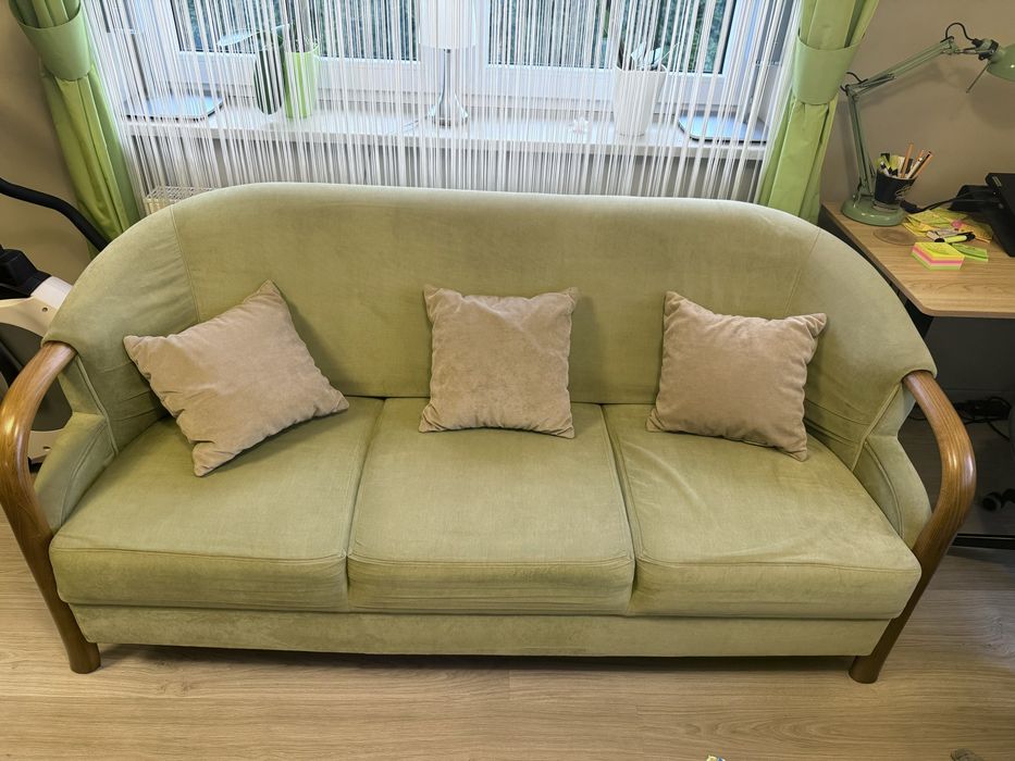Sofa 3 osobowa + fotel Unimebel Oliwia lite drewno