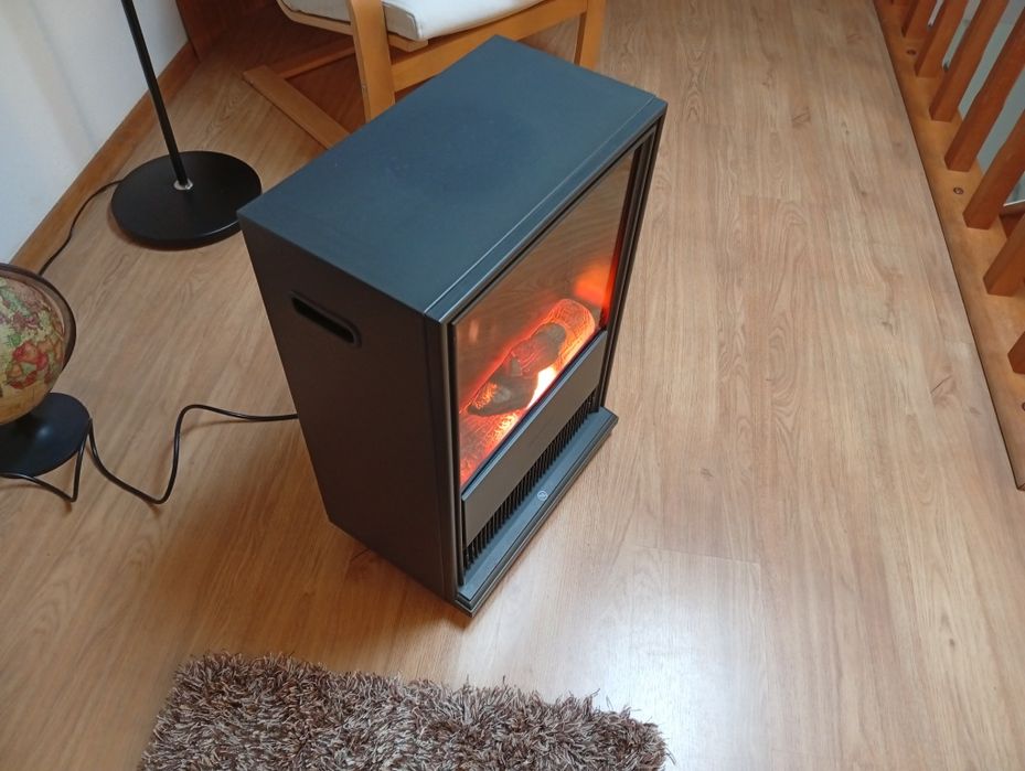 Lareira Elétrica Efeito Fogo