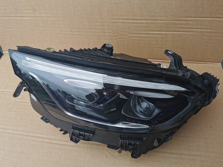 Mercedes GLC W254 A254 FULL LED Digital Light Lewa Lampa A2549062302 Orginal