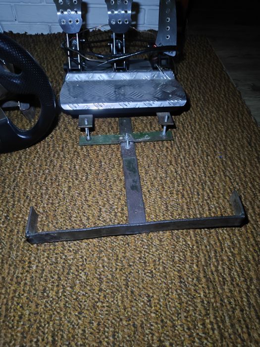 Direct drive база і педалі feel vr