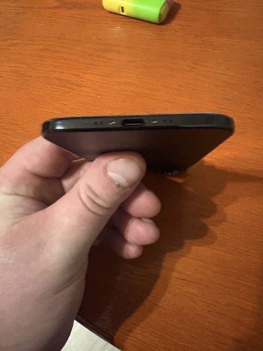Iphone air sprzedam lub wymienie na 16 pro max