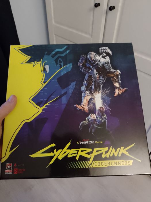 A combat zone cyberpunk edgerunners