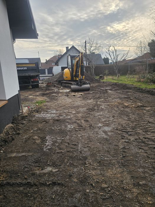 Usługi minikoparką, Wykopy, utwardzenia dróg, drenaże