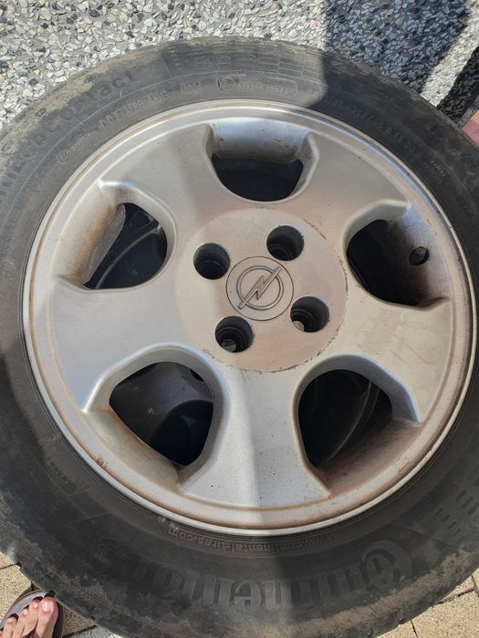 opel astra felgi 4x100 opony 195/60 r15