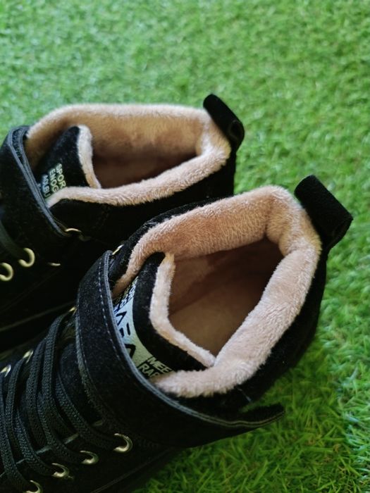 Bota/Sapatilha (novos, n.35/36)