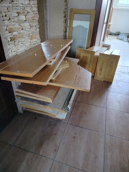 Oddam deski meblowe za darmo