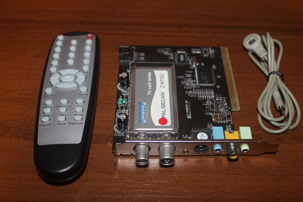 ТВ тюнер Chronos Video Shuttle II / FM TV Card