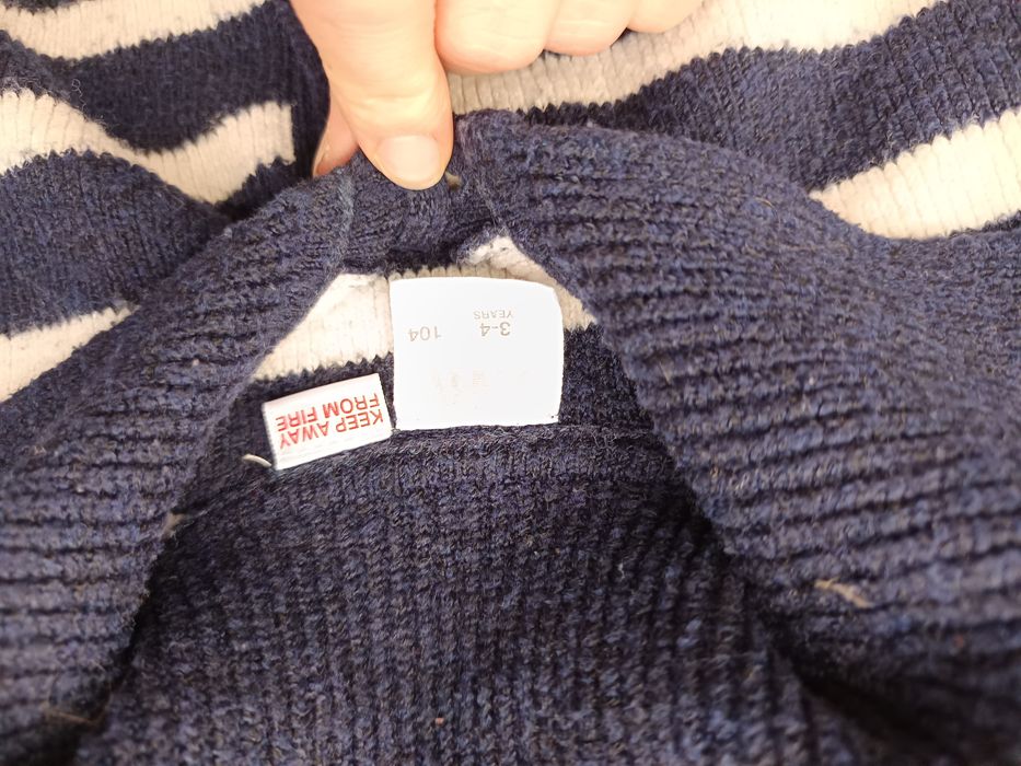 Sweter z kołnierzem rozpinany dla chłopca Zara r  104