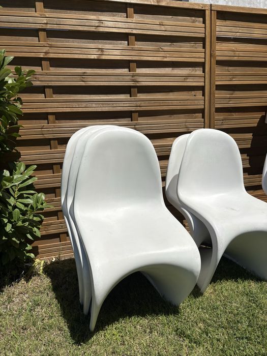 Cadeira Panton branca interior/ exterior