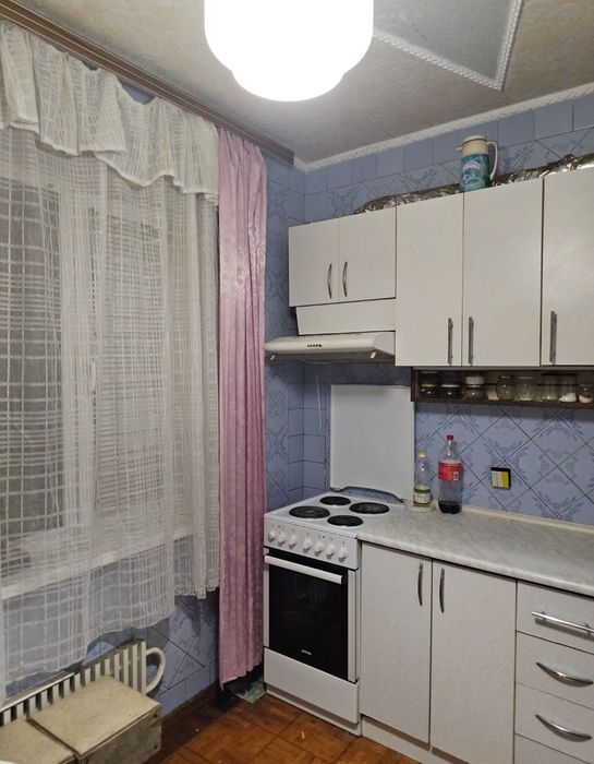 Продам 3-к.кв,Метро  Победа, квадратный холл-лучшая планировка