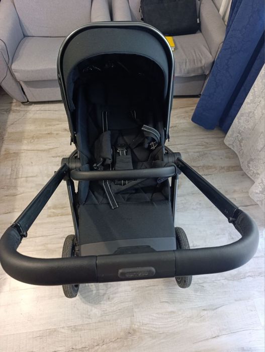Коляска Carello Omega Plus 2в1