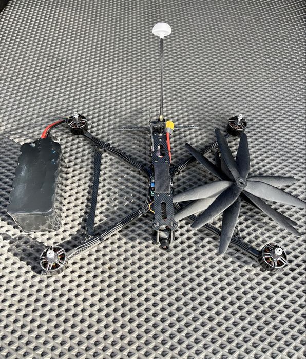 Дрон FPV 10ʼʼ з АКБ 6S3P