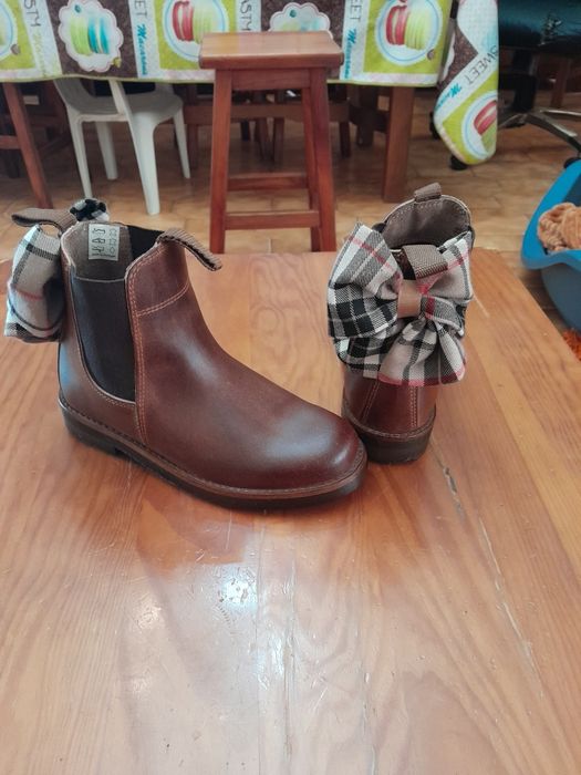 Botas Novas Artesanais N 36 em pele