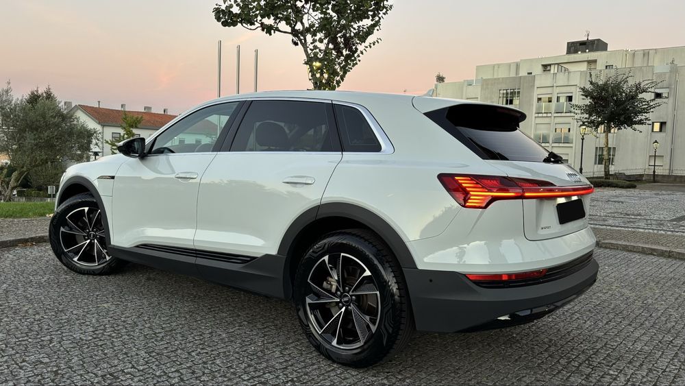 Audi e-Tron Garantia Audi até 2029