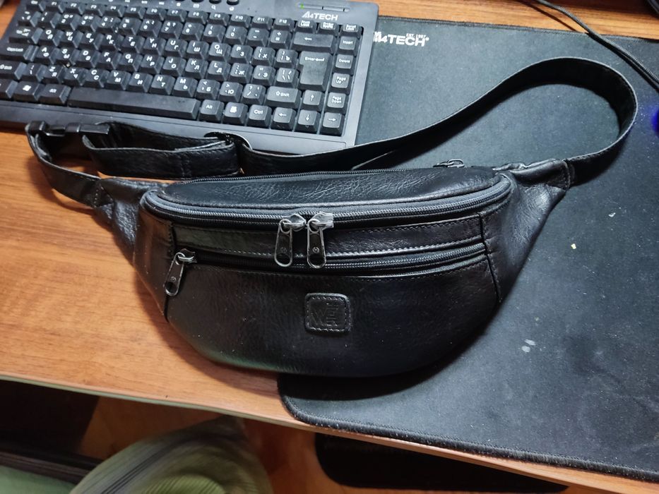 Поясна сумка бананка шкіряна (натуральна шкіра)