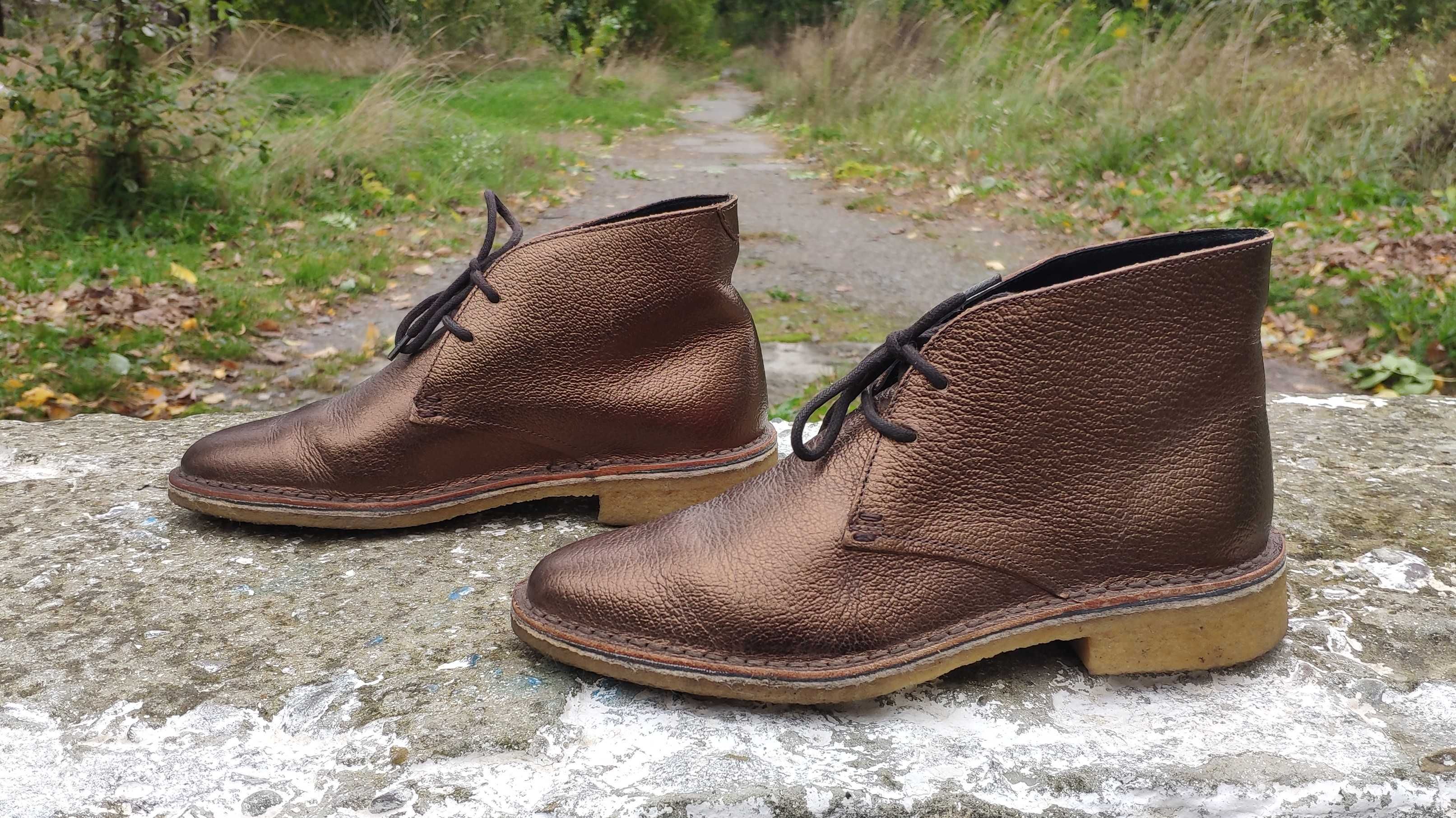 baai Fascinerend tornado Круті жіночі дезерти Clarks friya desert boot: 999 грн. - Дезерты  Бондаровка на Olx