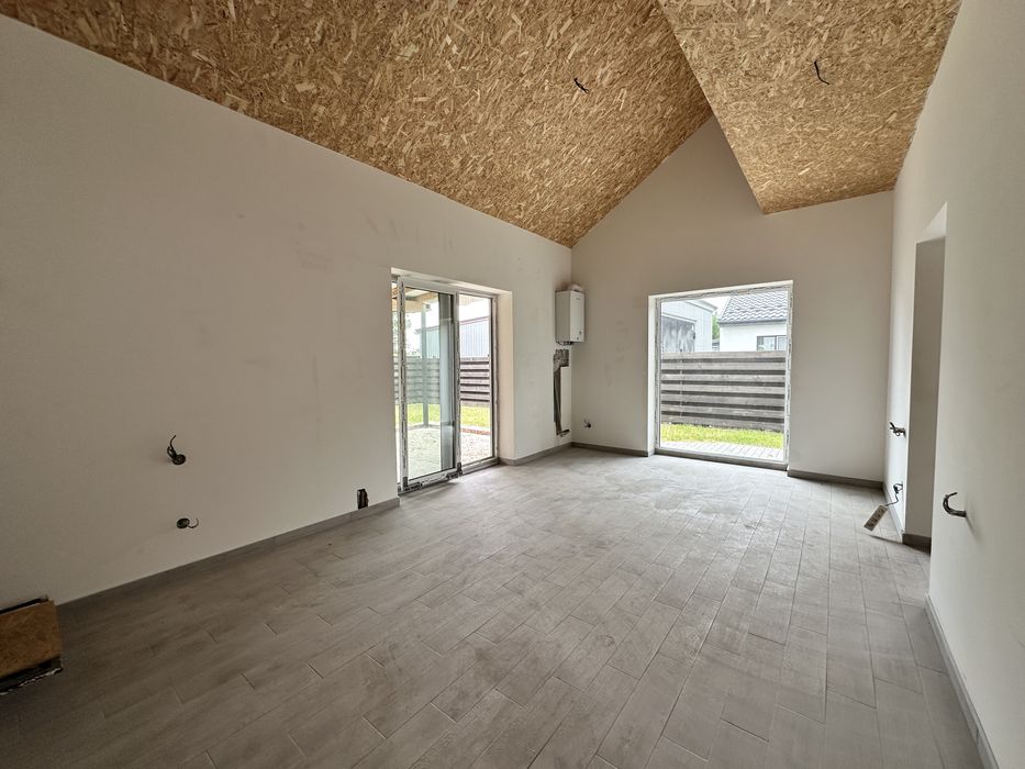 Компактний дуплекс в Котеджному містечку.