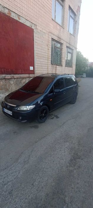 Автомобіль Mazda premacy