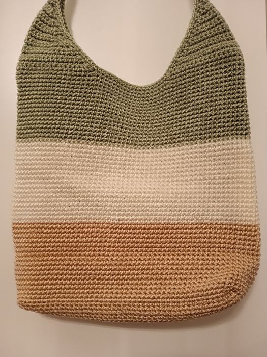 Mala tira-colo em tricot