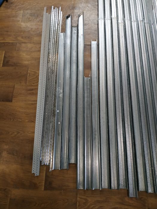 Профиль для гипсокартона, целый и  остатки