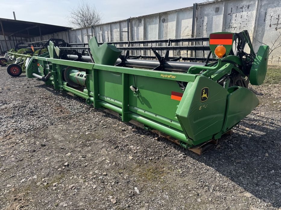 Соєва жатка гідрофлекс з США John deere F625 7.6m рік 2011.