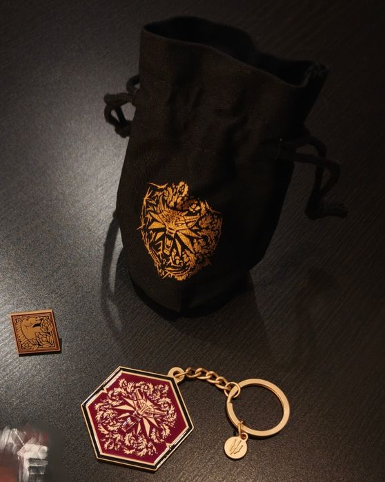 Wiedźmin 3 (The Witcher 3) Pieśń Przeszłości zestaw gadżetów z gamescom press kit PS4 PS5 Switch Xbox