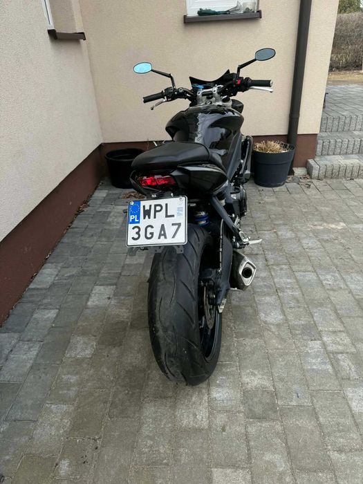 Sprzedam TRIUMPH STREET TRIPLE 675   Rok : 2014