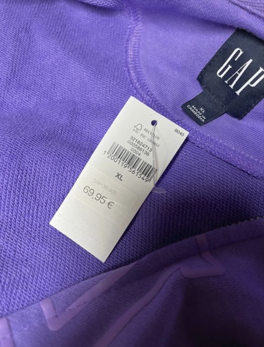 Sweatshirt GAP lilás xl com fecho e bolsos