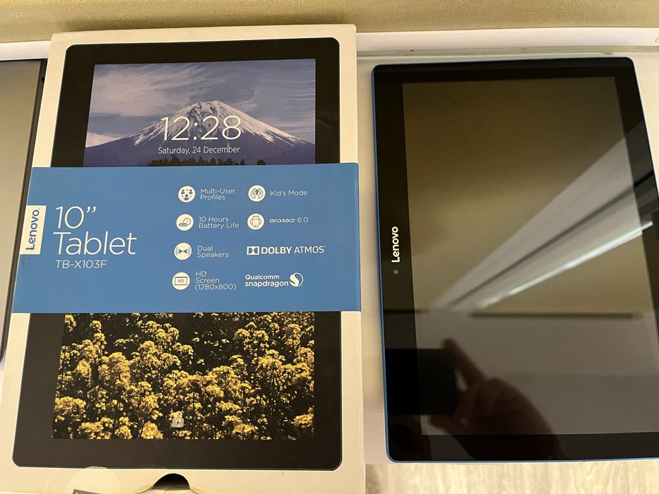 Планшет Lenovo tab 10