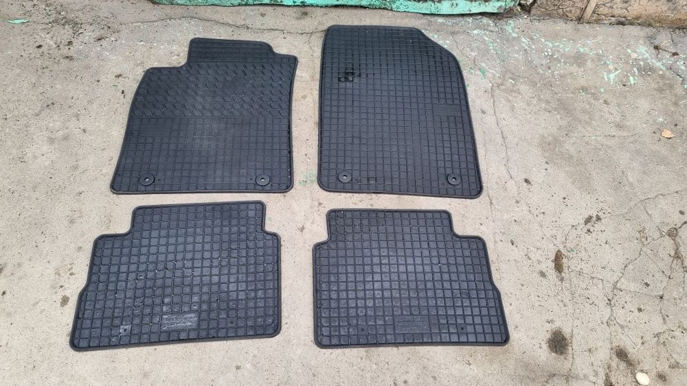Dywaniki gumowe orginal opel GM vectra c signum sedan gts kombi